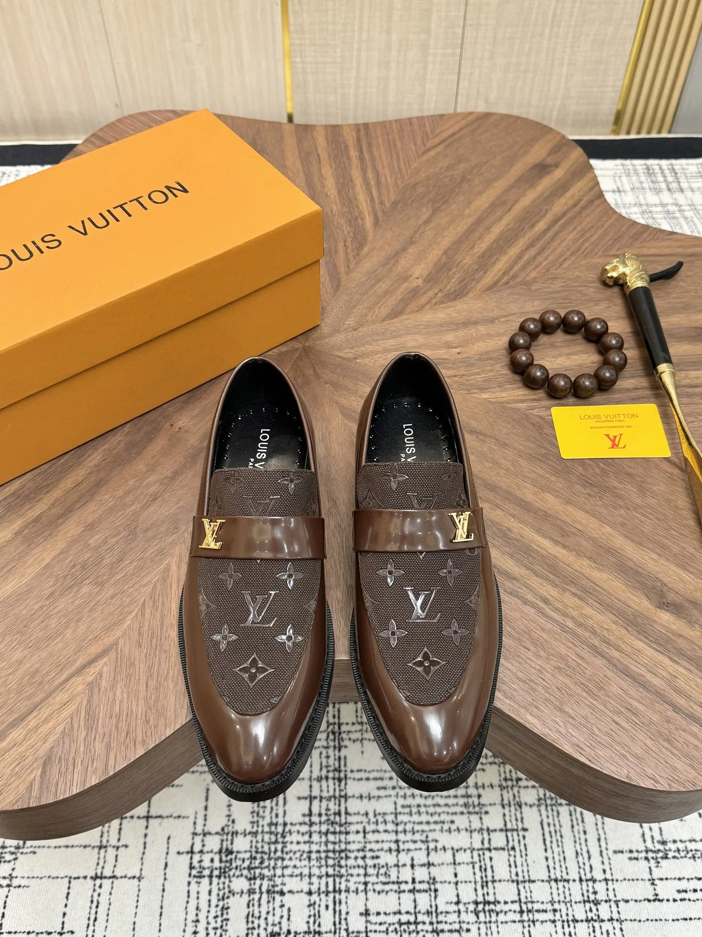LV 27FW VCICDVH 012 구두