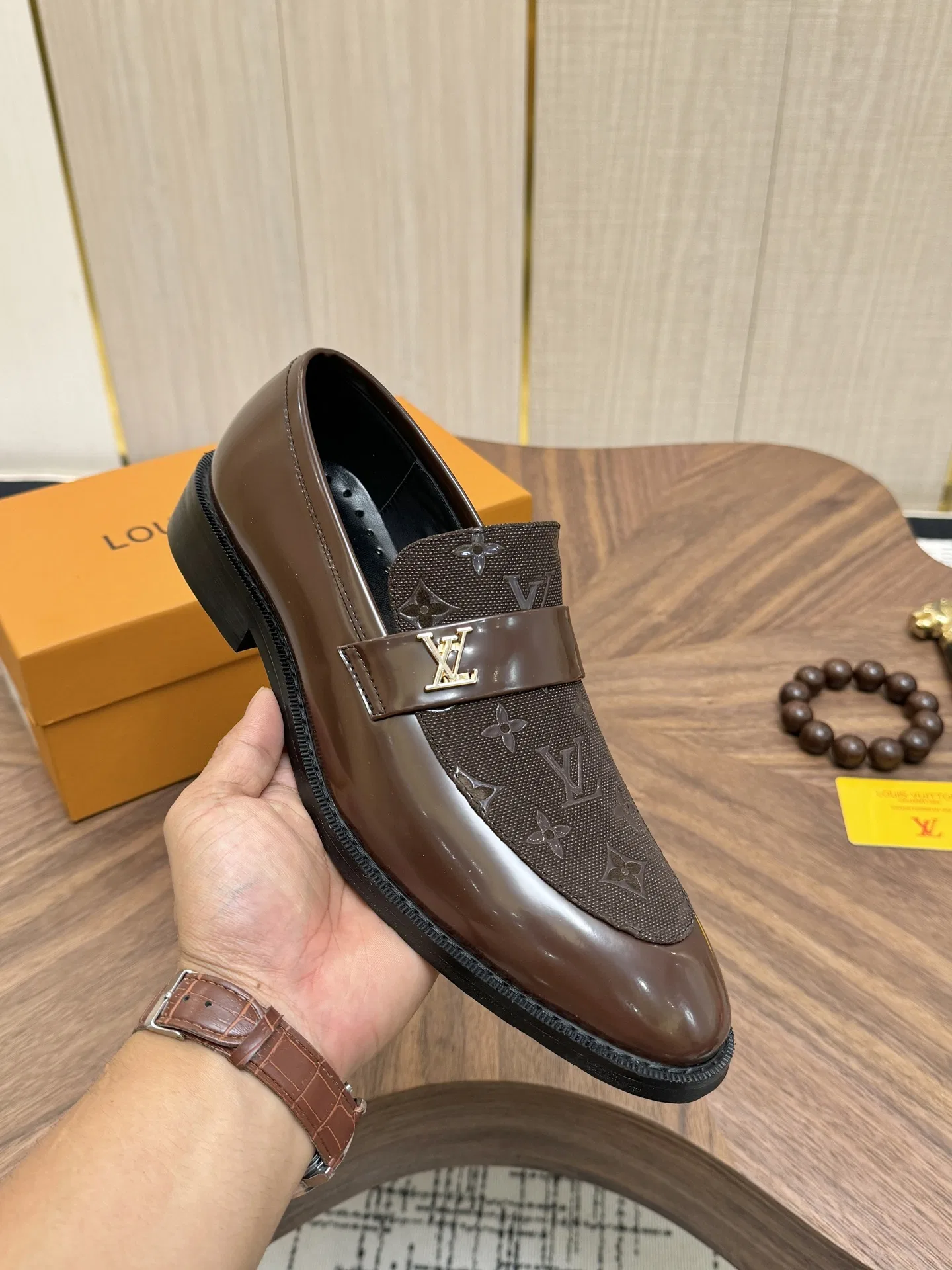 LV 27FW VCICDVH 012 구두 5