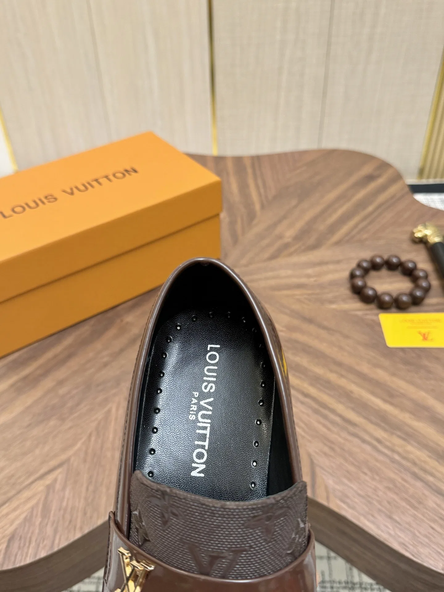LV 27FW VCICDVH 012 구두 6