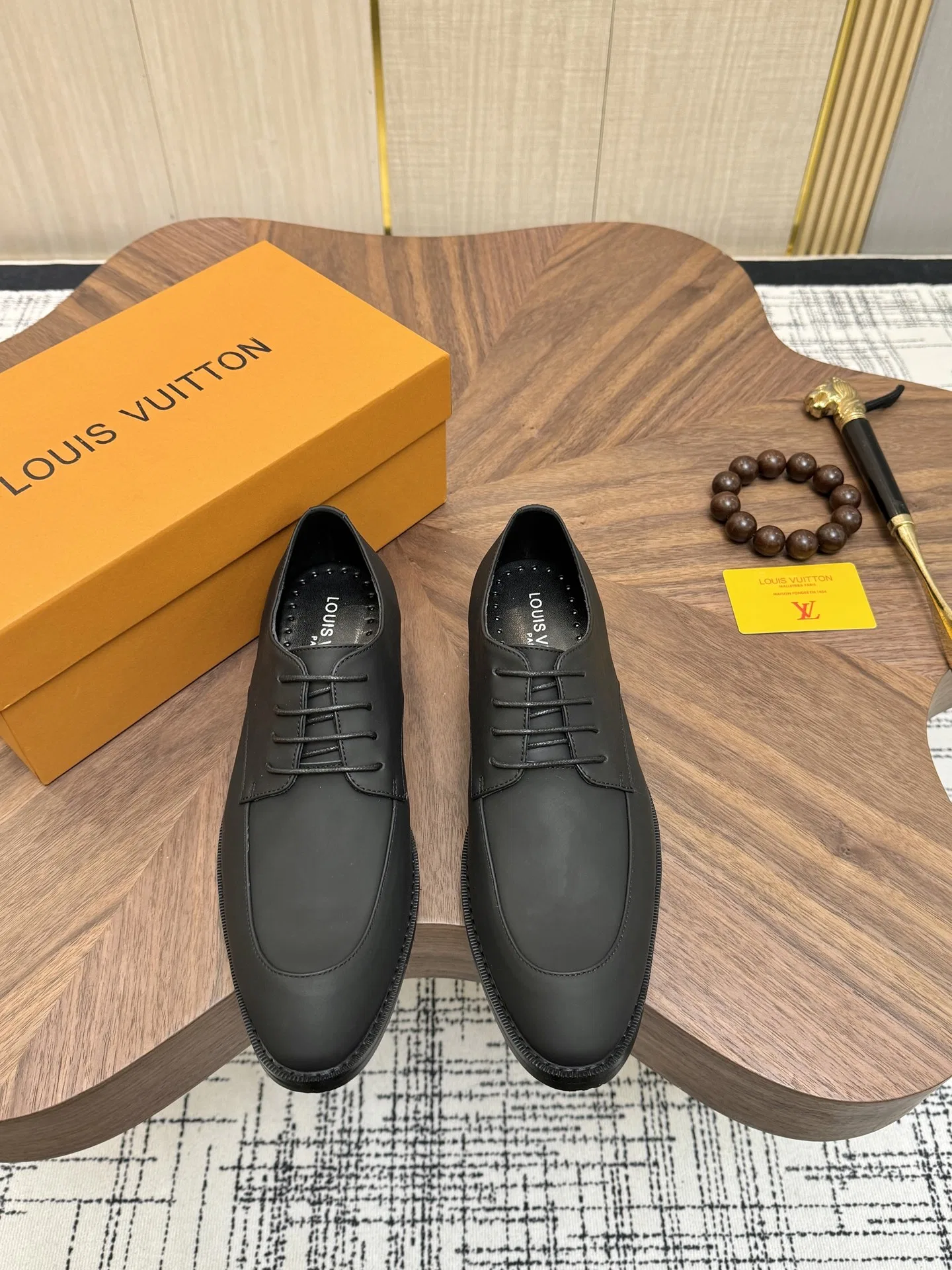 LV 27FW VCICDVH 014 구두