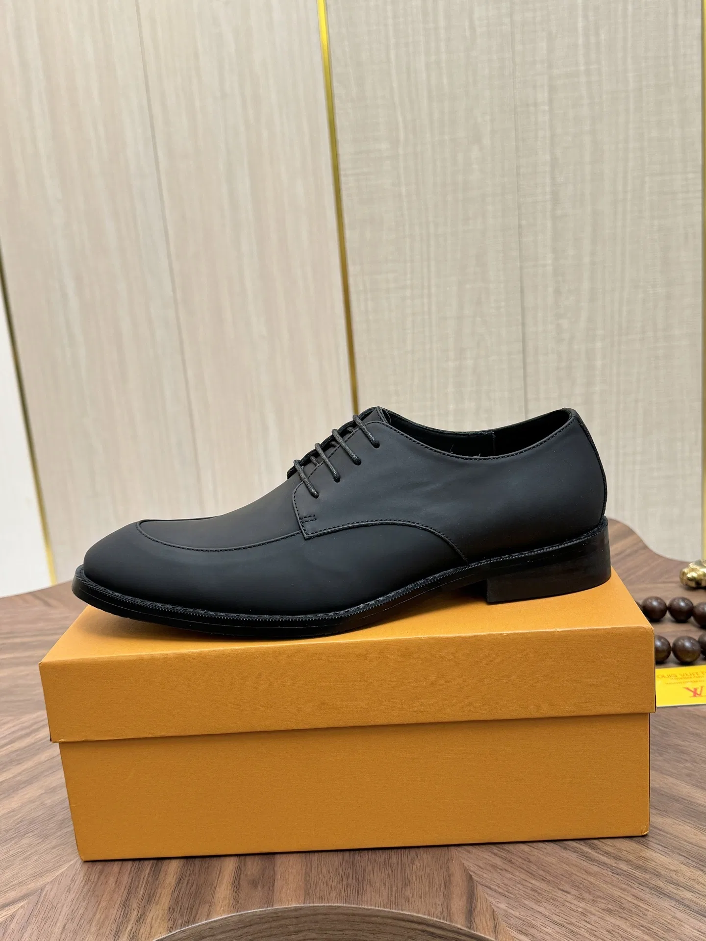LV 27FW VCICDVH 014 구두 6