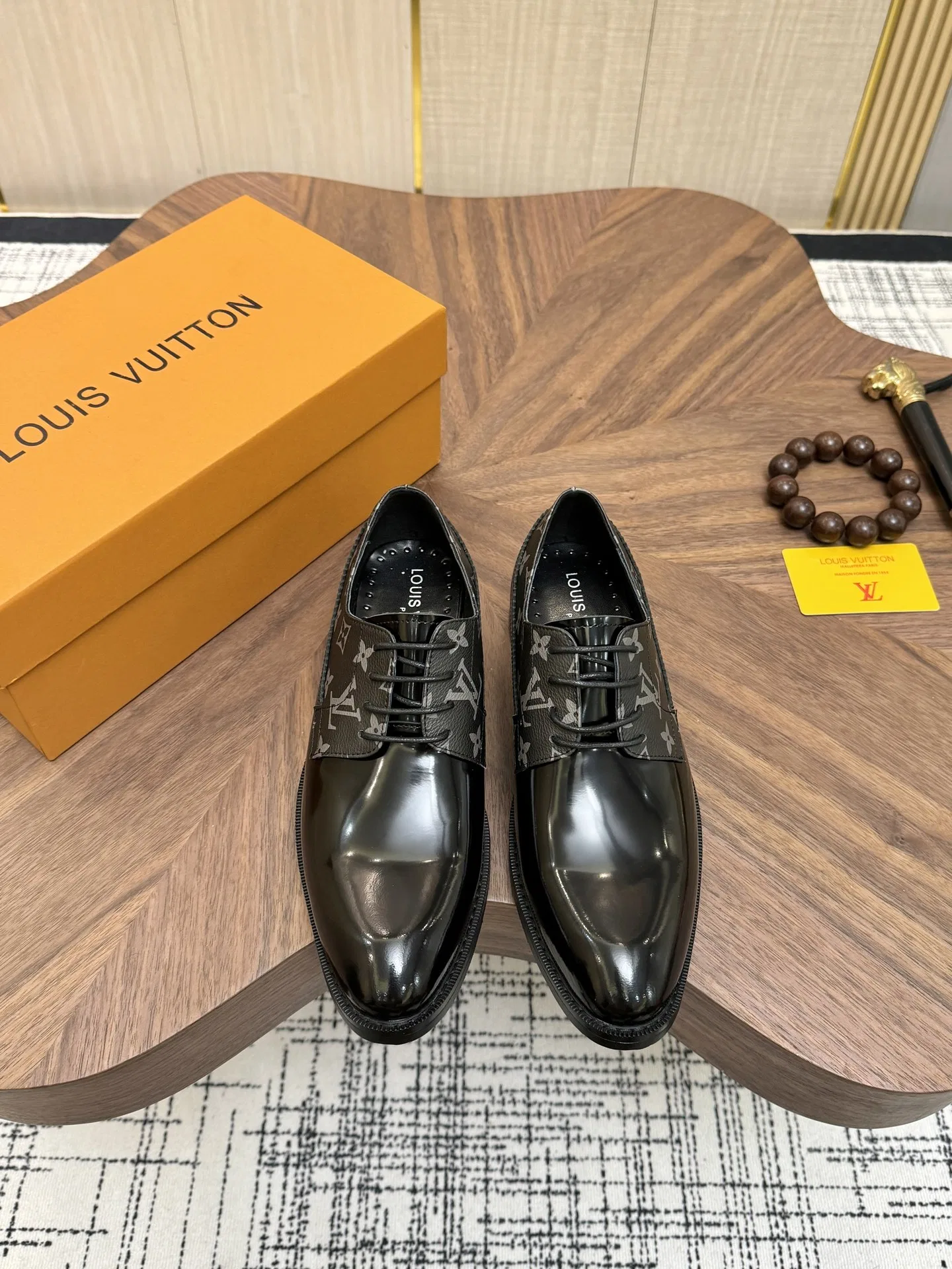 LV 27FW VCICDVH 015 구두