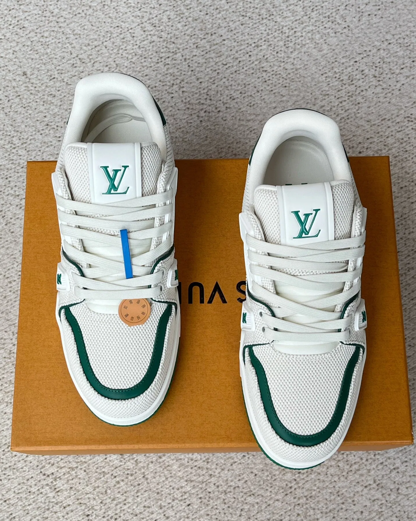LV 27FW WBOJRAP 015 스니커즈