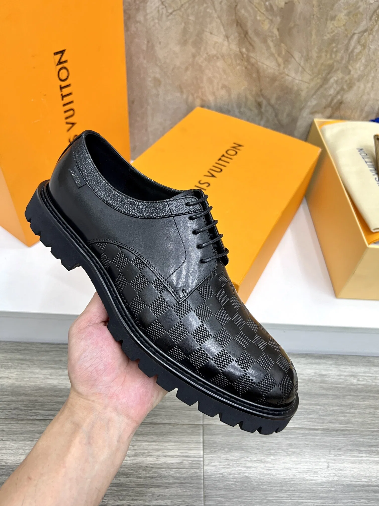 LV 27FW WBOJRAP 024 구두 6