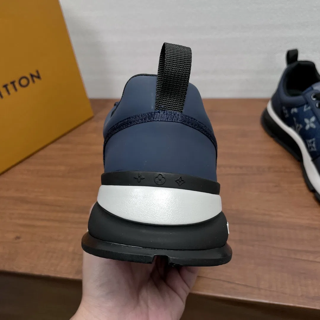 LV 27FW WBOJRAP 041 스니커즈 5