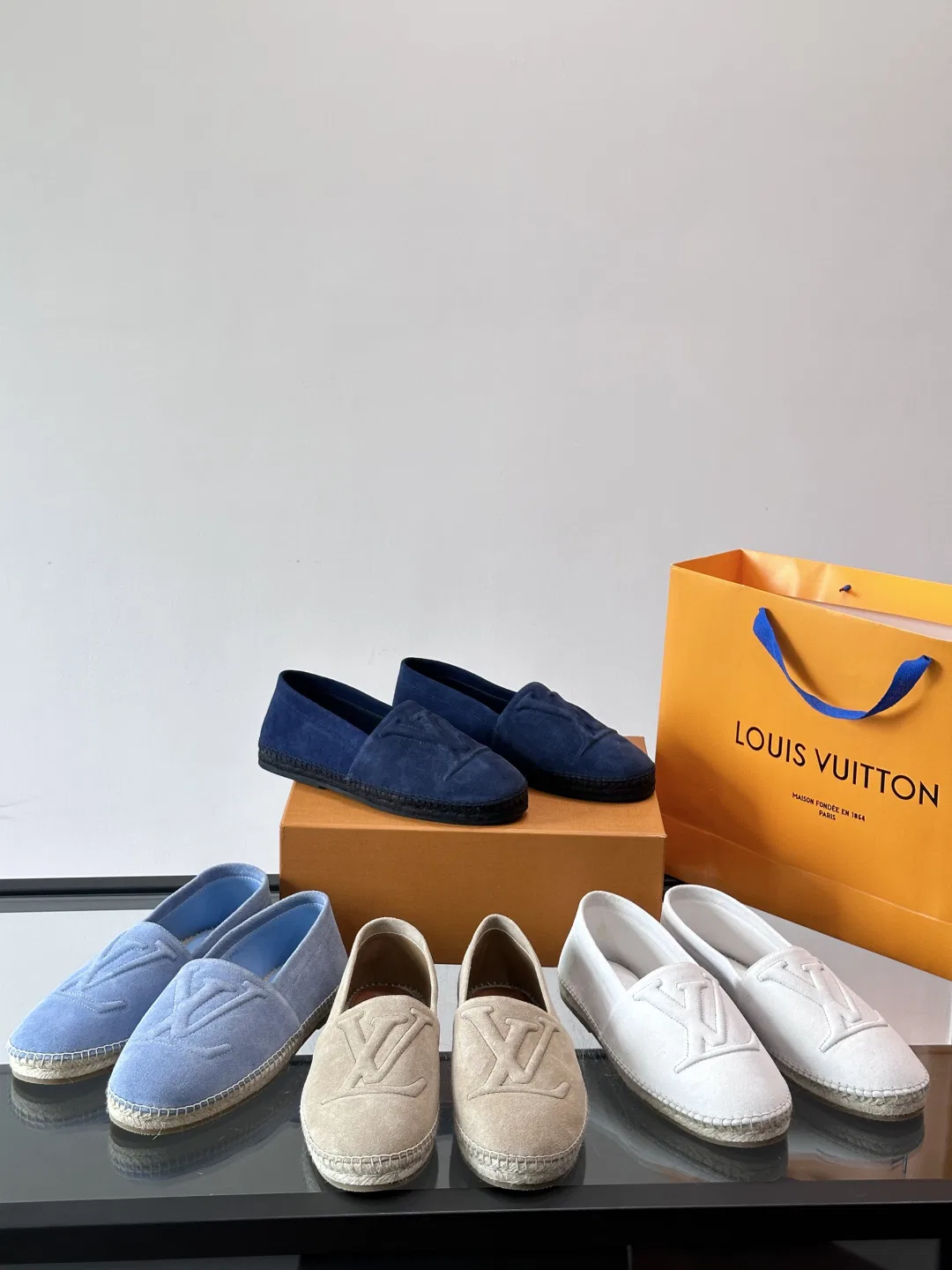 LV 27FW WBOJRAP 042 로퍼