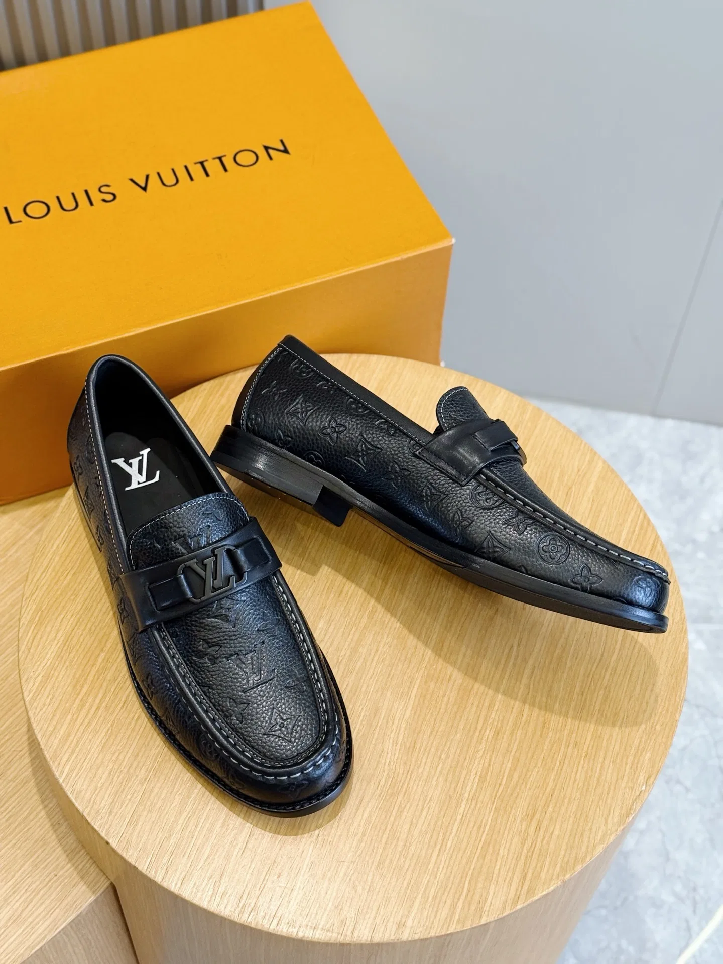 LV 27FW WBOJRAP 054 로퍼 6
