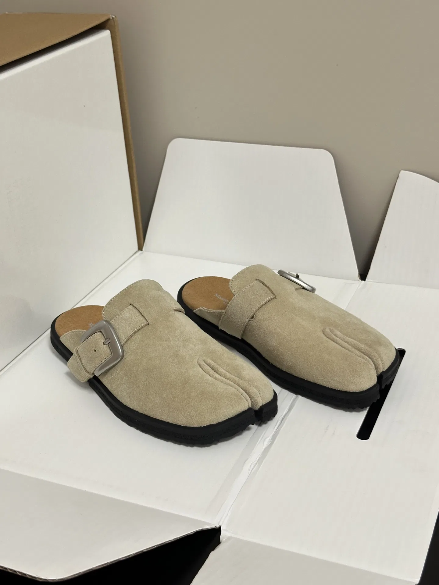 MARAGIELA 27FW CMAAZVJ 004 로퍼