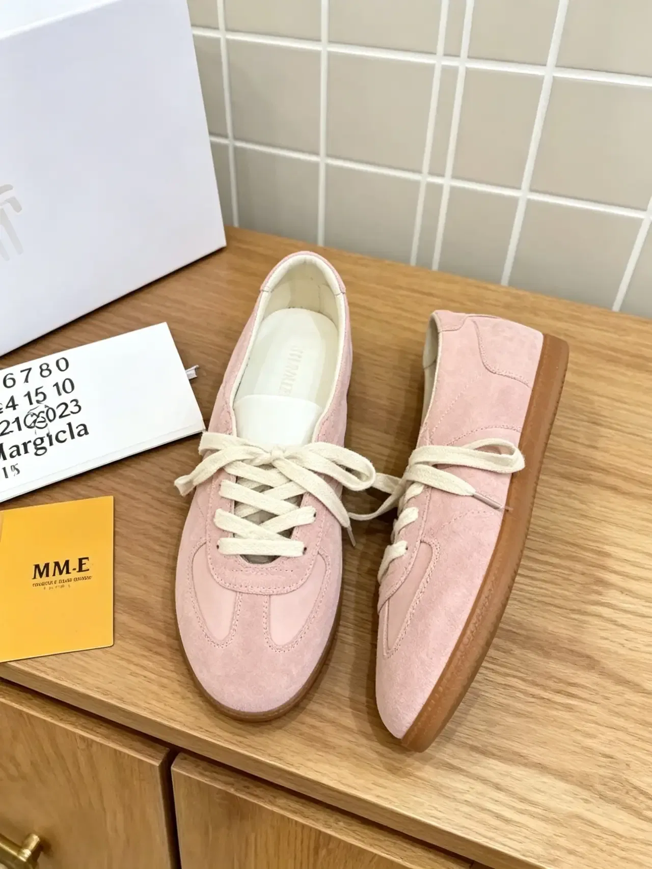 MARAGIELA 27FW CMAAZVJ 008 플랫슈즈 4