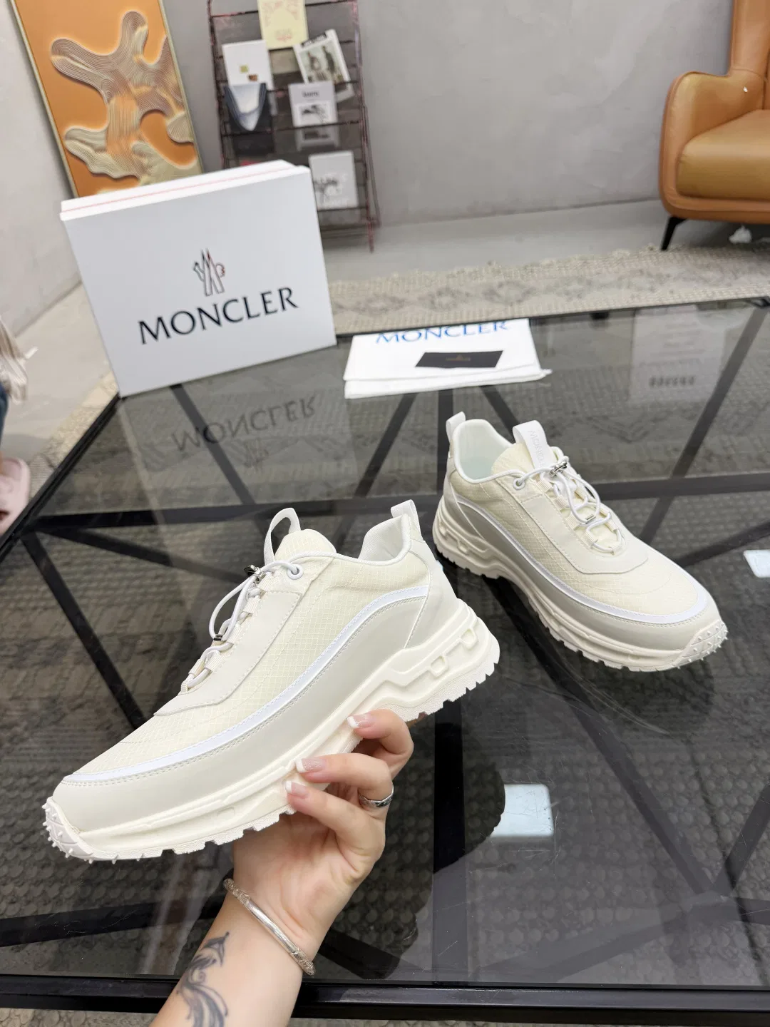 MC 27FW DJNASAA 005 트랙슈즈 5