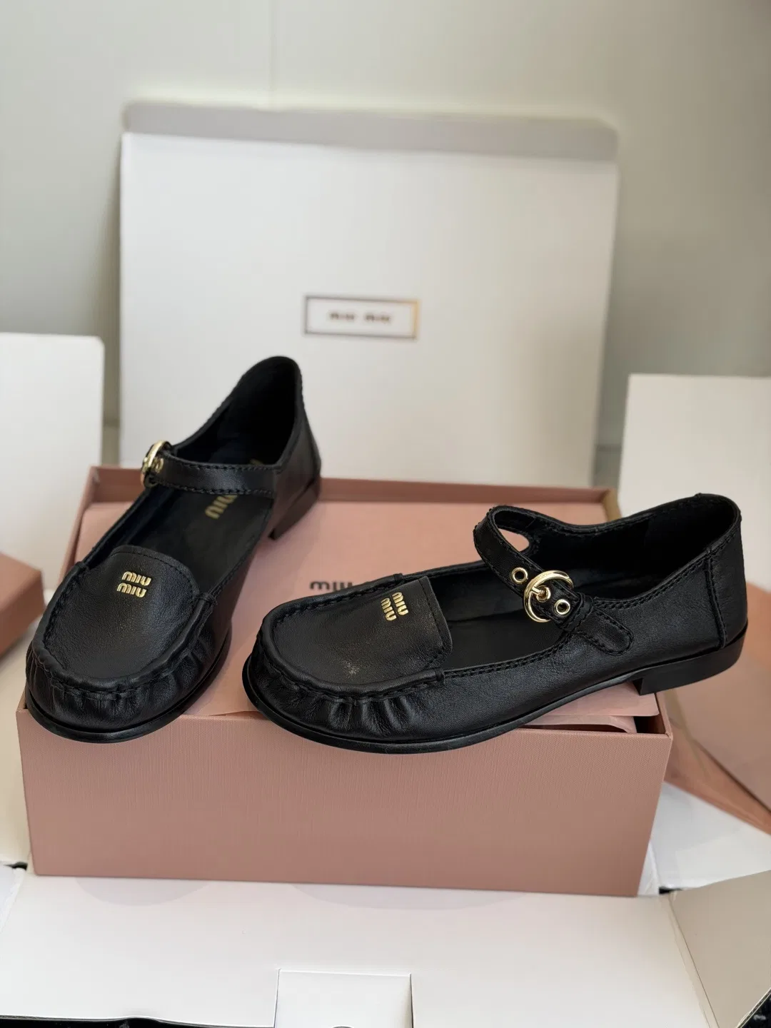 MIU 27FW MMSYKYS 001 샌들 4