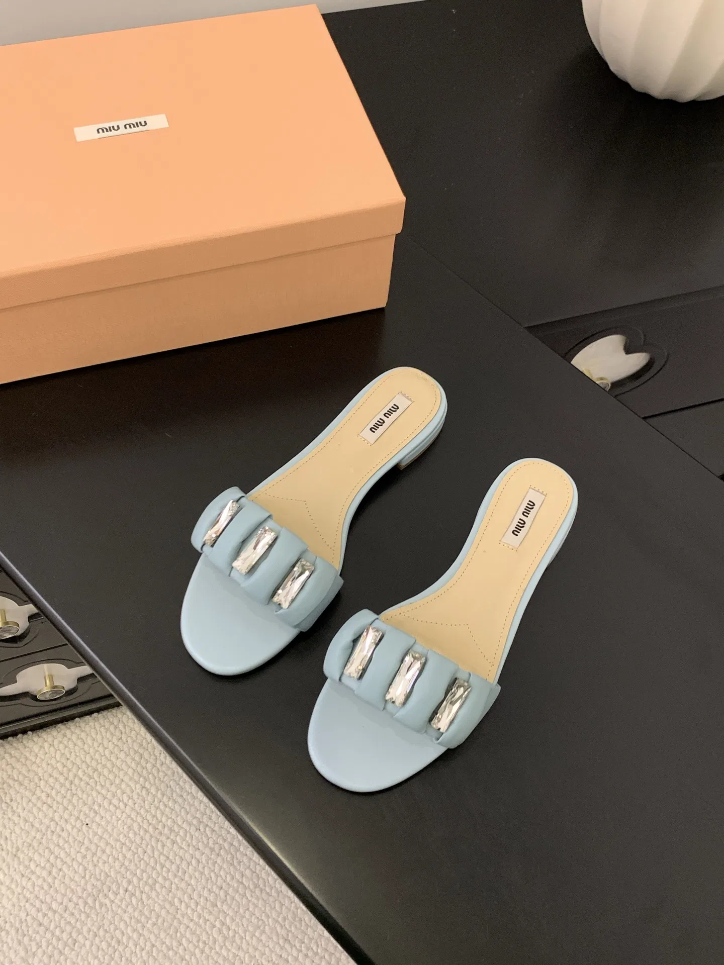 MIU 27FW OMDCLSE 009 구두