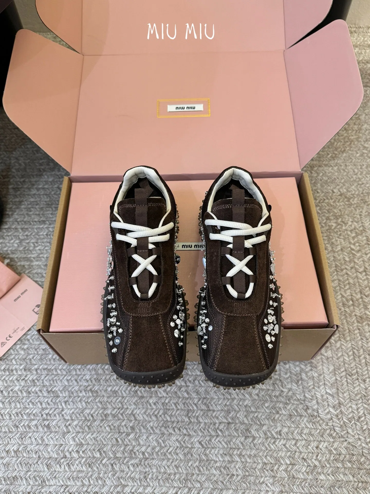 MIU 27FW OMDCLSE 012 운동화