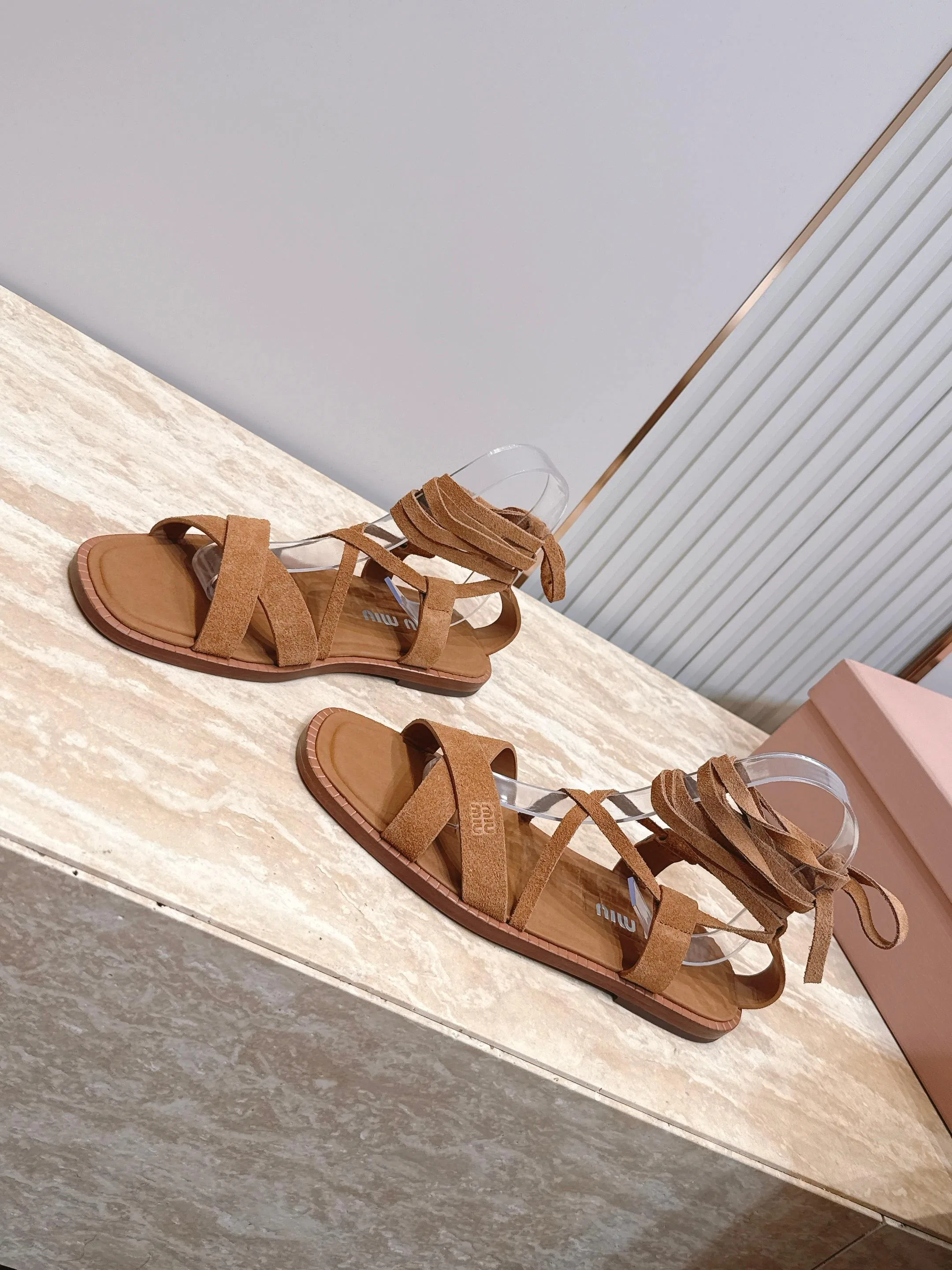 MIU 27FW OMDCLSE 017 샌들 3