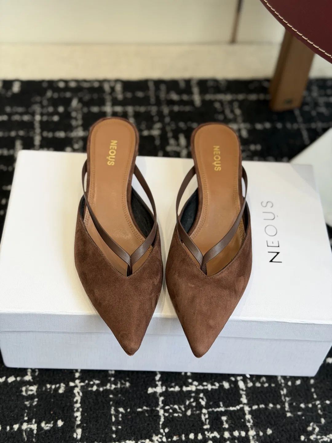 NEOUS 27FW FBZVHXO 001 구두
