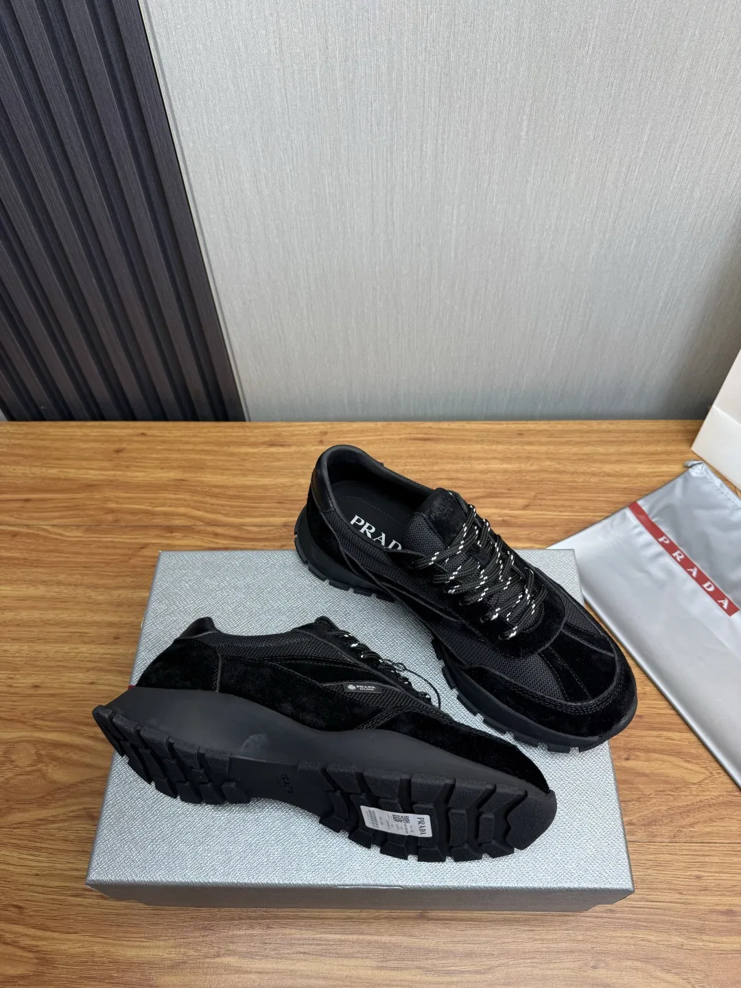 PRA 27FW AXONQXZ 060 트랙슈즈 5