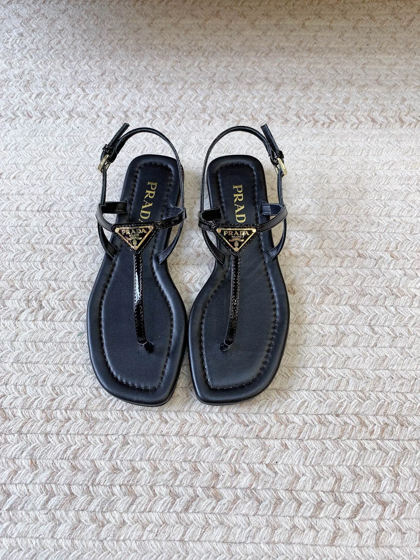 PRA 27FW EJEUHTT 027 쪼리