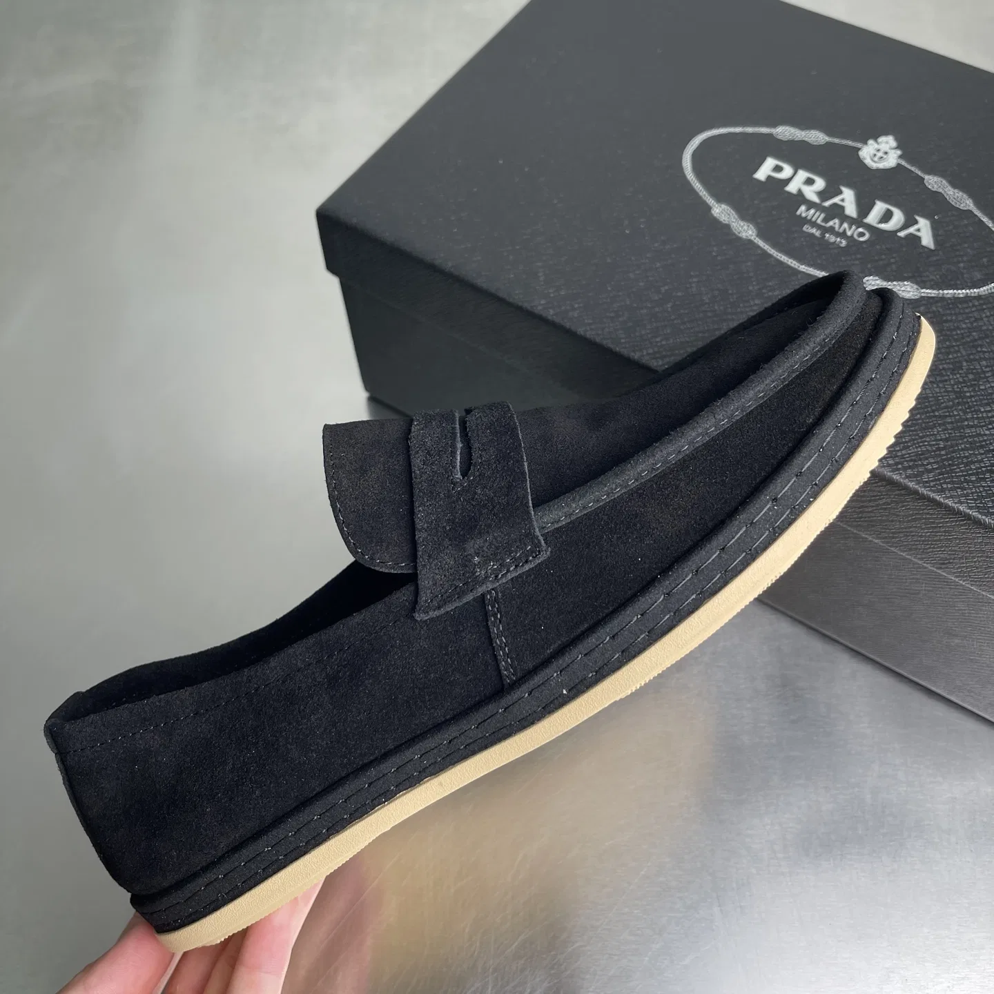 PRA 27FW EJEUHTT 034 로퍼 3