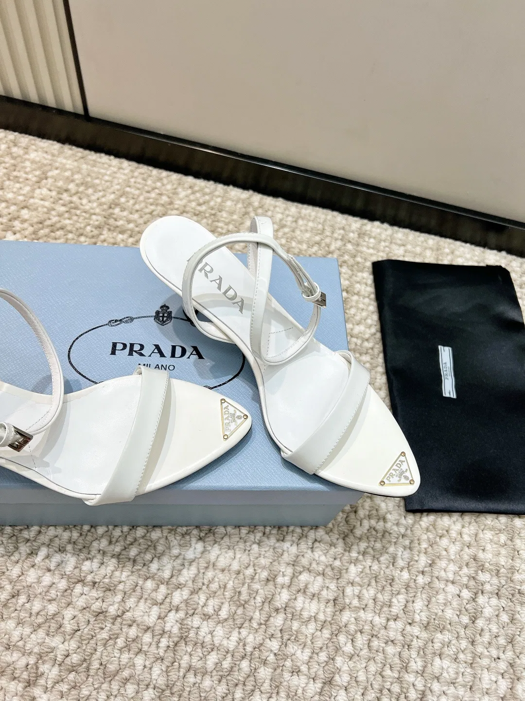 PRA 27FW UGLZVGX 005 구두 5
