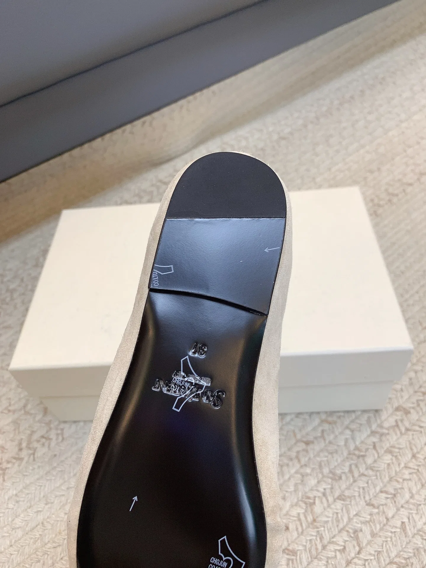 SLP 27FW IQUKOWH 026 로퍼 6
