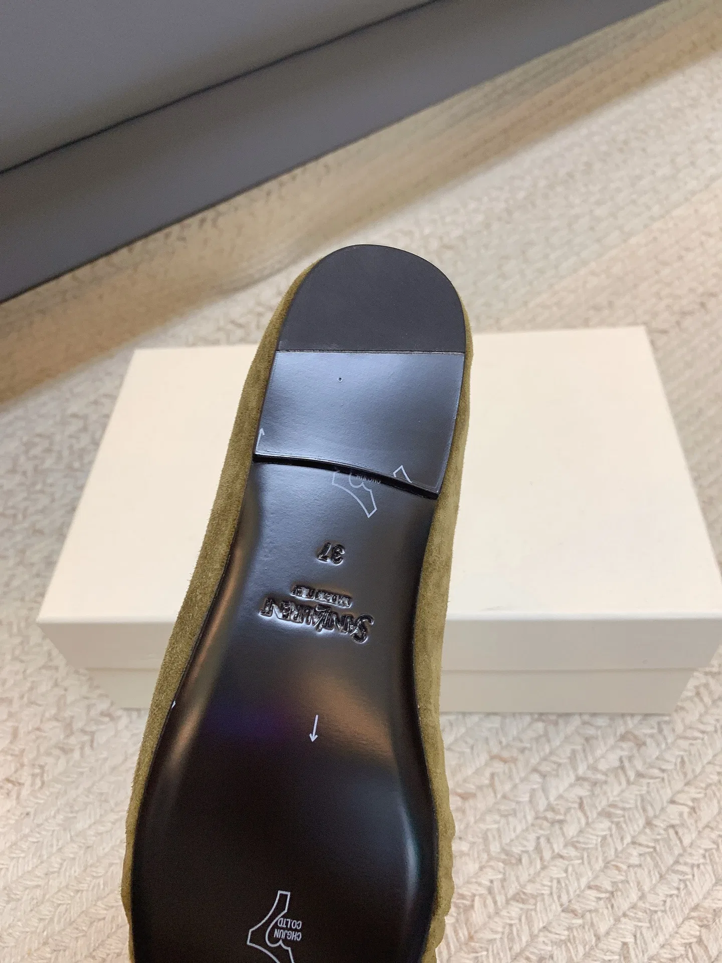 SLP 27FW IQUKOWH 032 로퍼 6