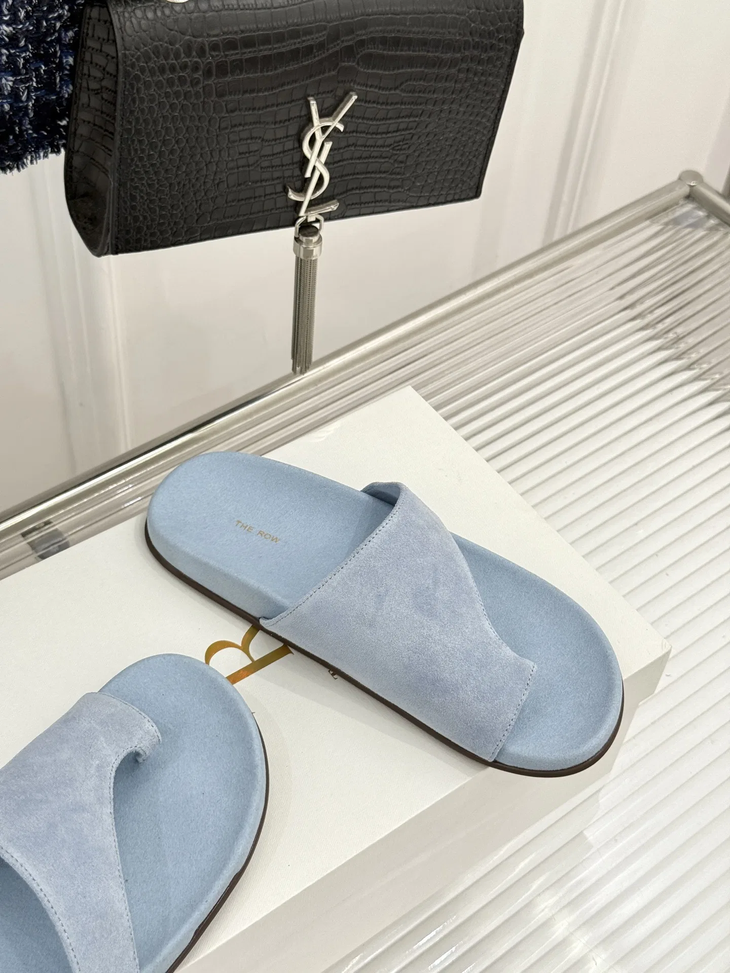 THEROW 27FW UEFHQNF 003 쪼리 5