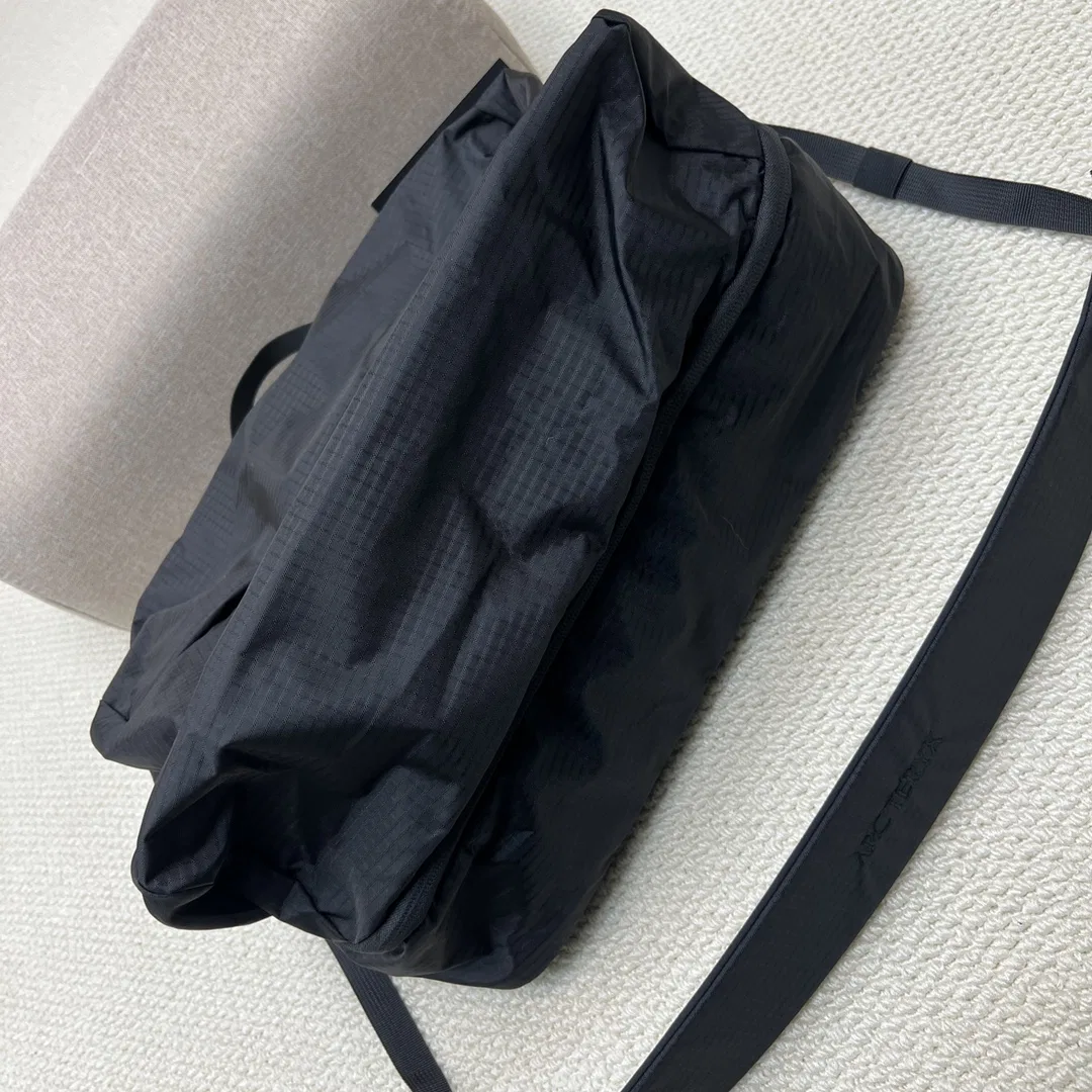 ARC 27FW PTBDKDT 010 크로스백 3