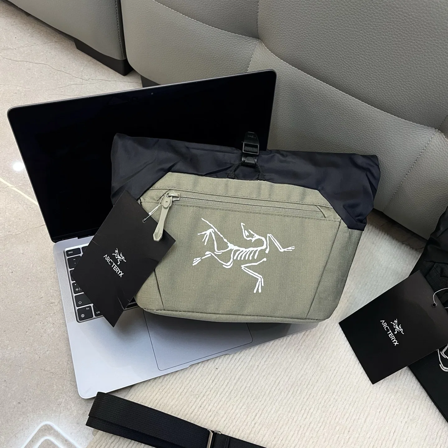 ARC 27FW PTBDKDT 013 크로스백 6