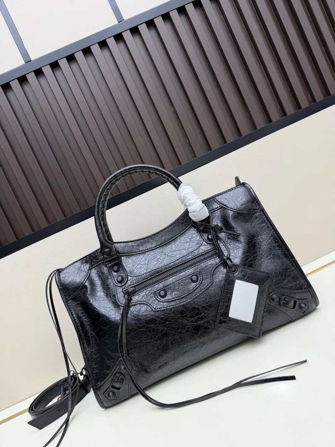 BC 27FW IAQGJNR 021 토트백