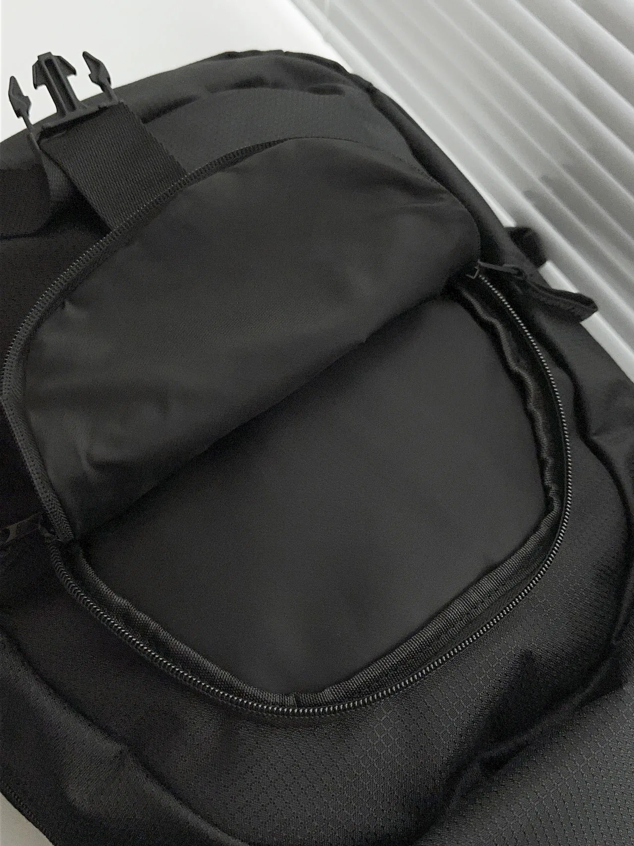 BC 27FW LLCLCMU 013 백팩 5
