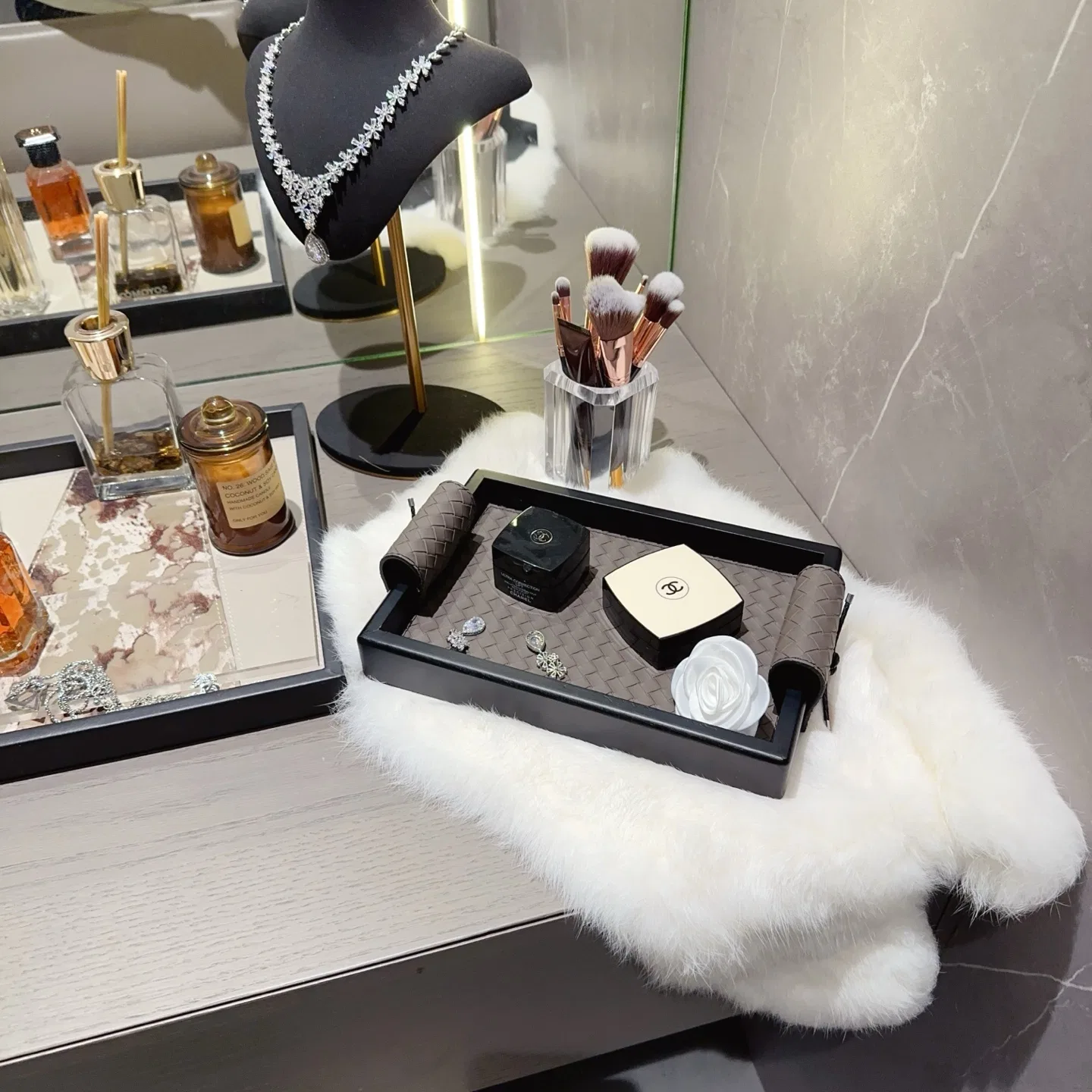 BOTTEGA 27FW HIOIUSS 001 트레이 6