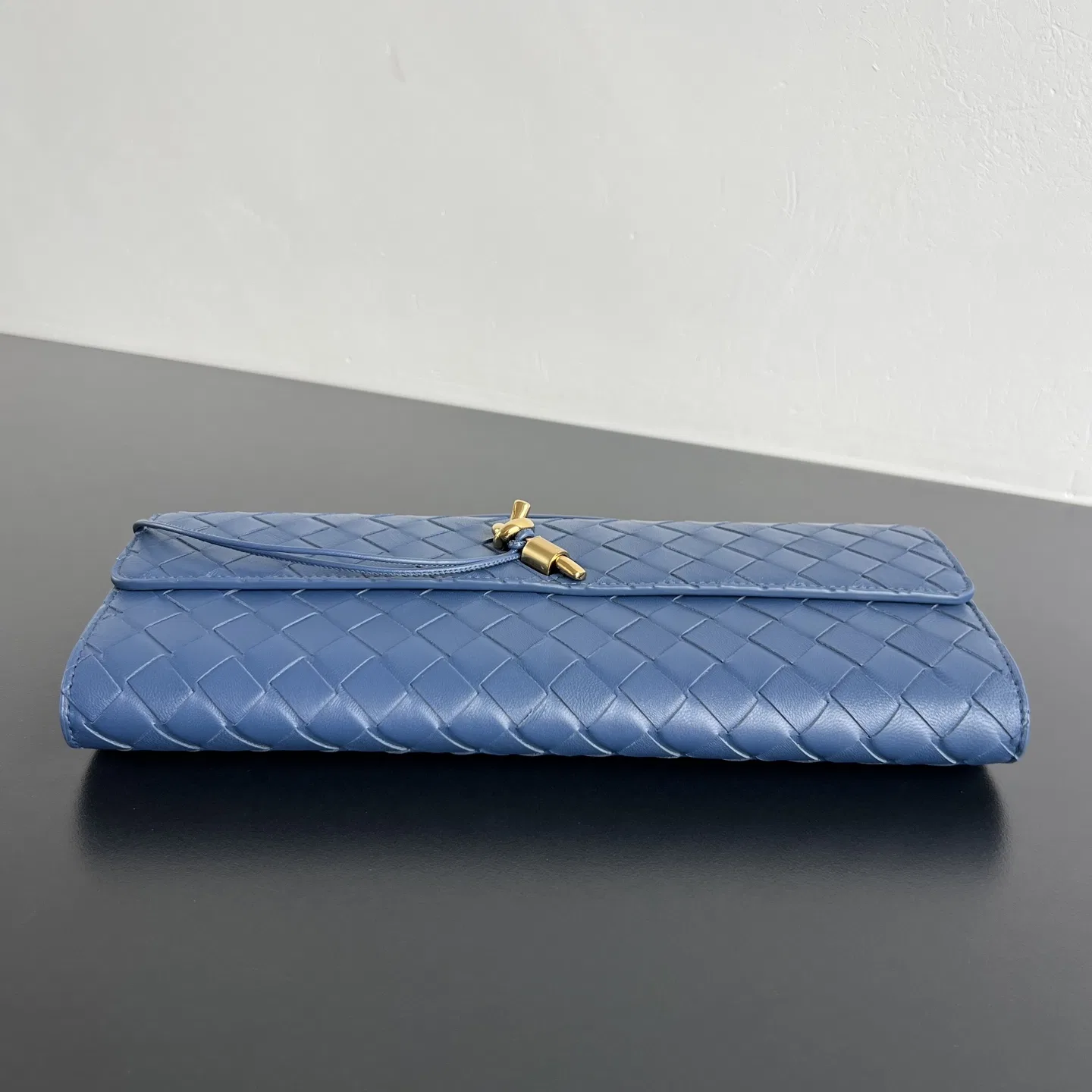BOTTEGA 27FW NWEPAZI 003 미니백 3