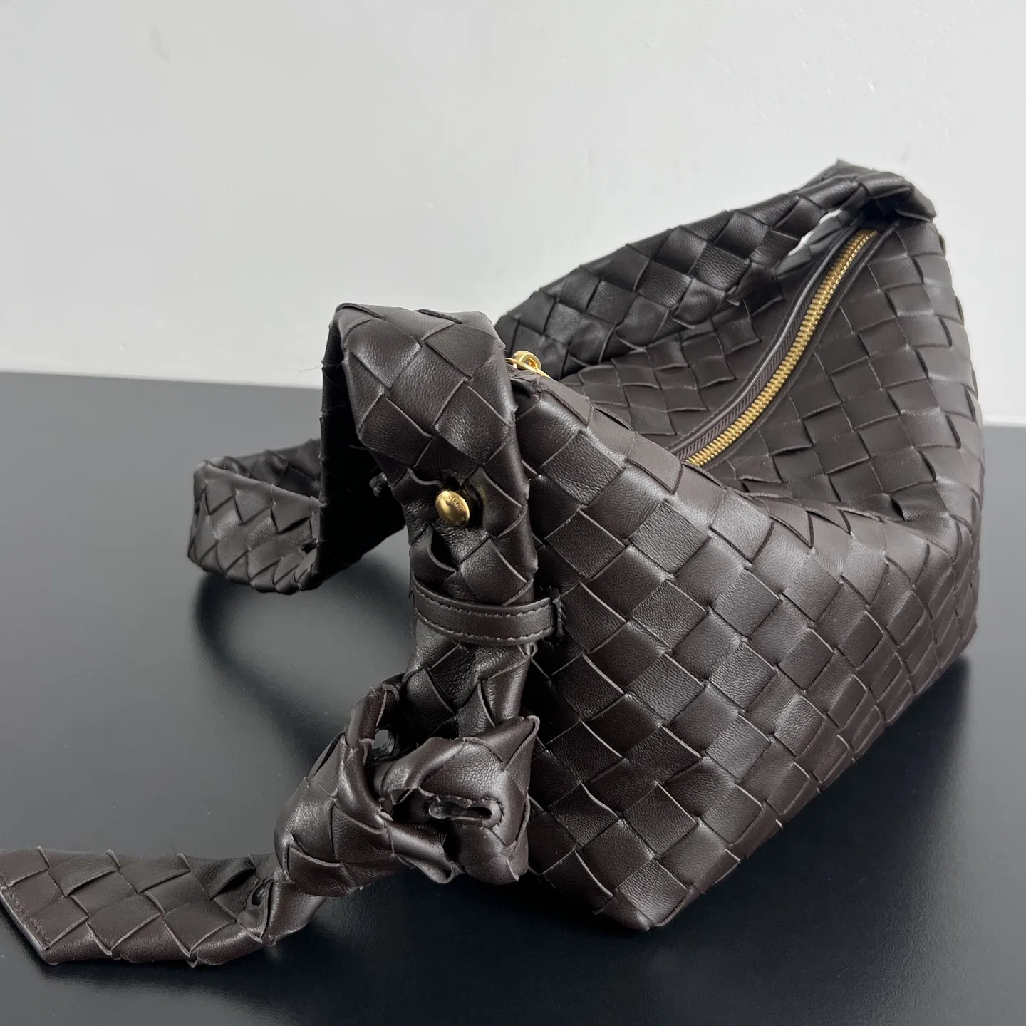 BOTTEGA 27FW NWEPAZI 004 숄더백 3