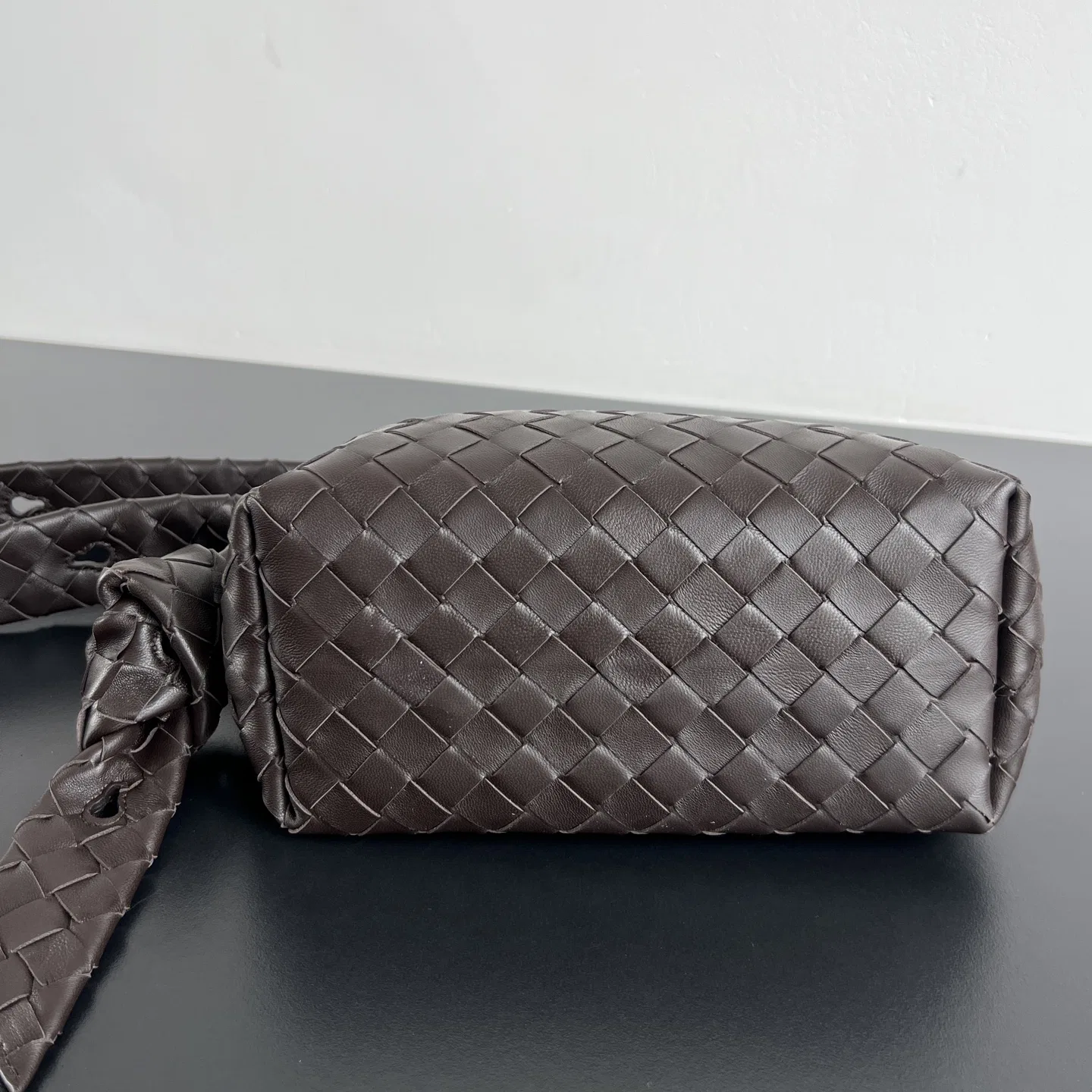 BOTTEGA 27FW NWEPAZI 004 숄더백 4