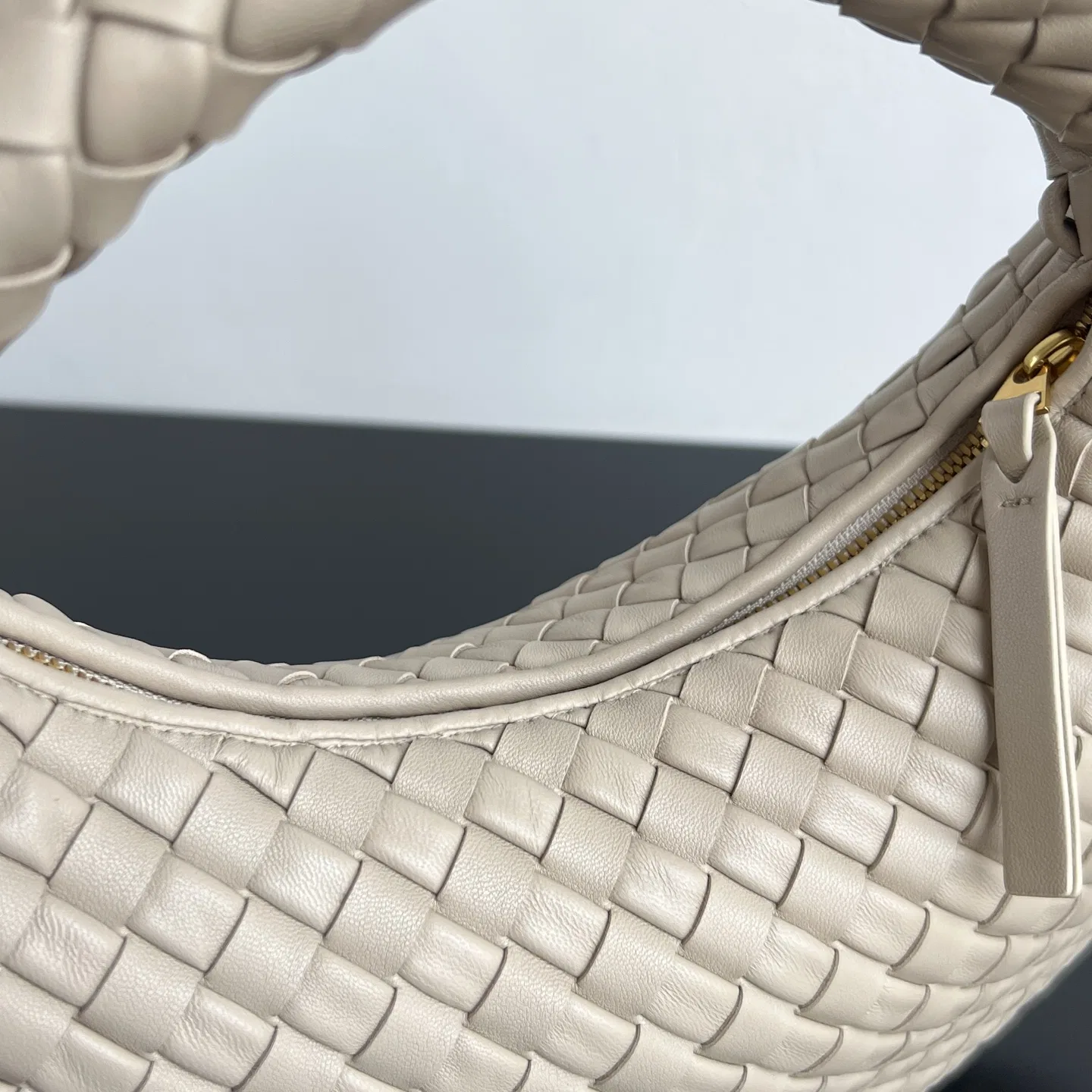 BOTTEGA 27FW NWEPAZI 005 토트백 5