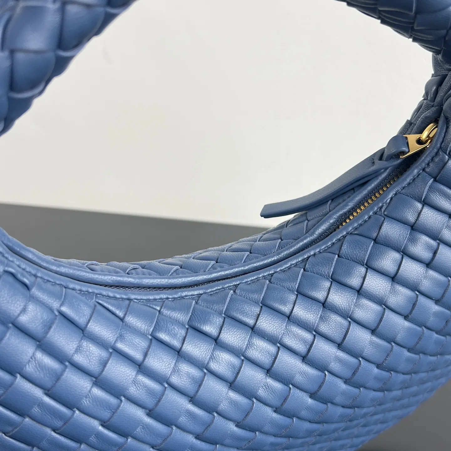 BOTTEGA 27FW NWEPAZI 007 토트백 5