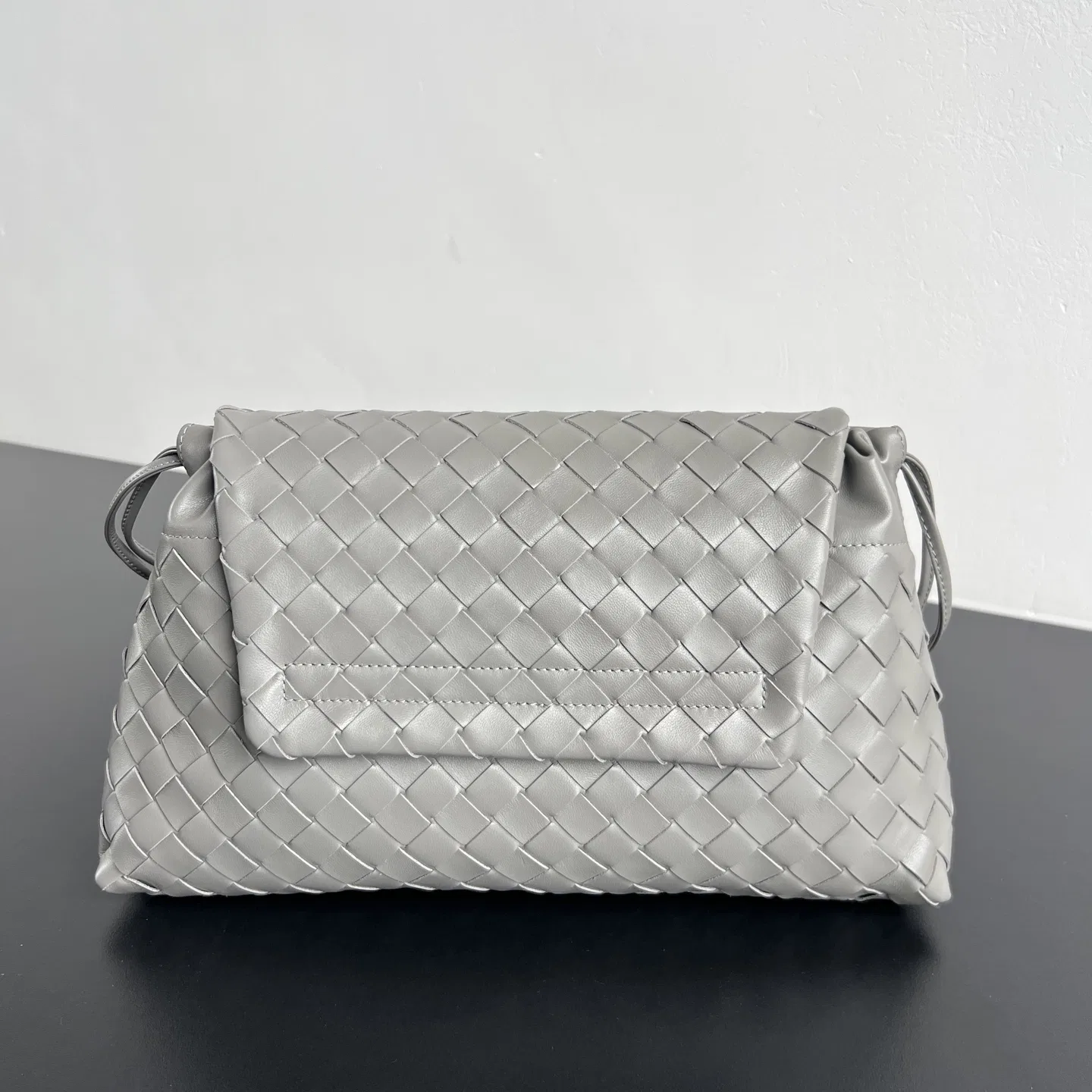 BOTTEGA 27FW NWEPAZI 016 숄더백 3