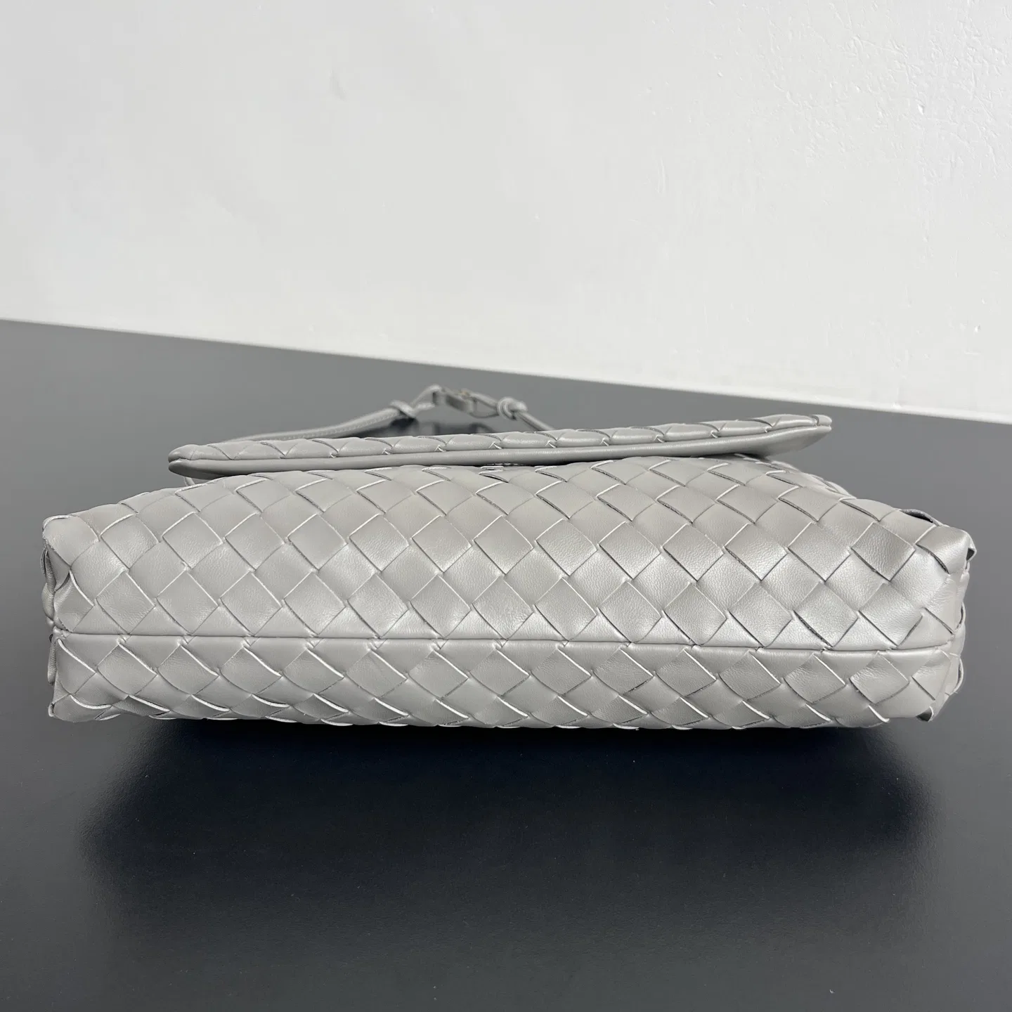 BOTTEGA 27FW NWEPAZI 016 숄더백 5
