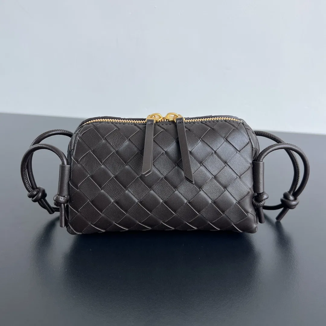 BOTTEGA 27FW NWEPAZI 017 미니백
