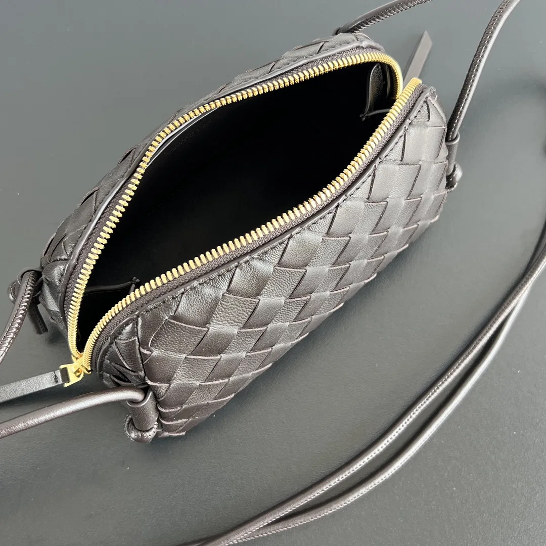 BOTTEGA 27FW NWEPAZI 017 미니백 4