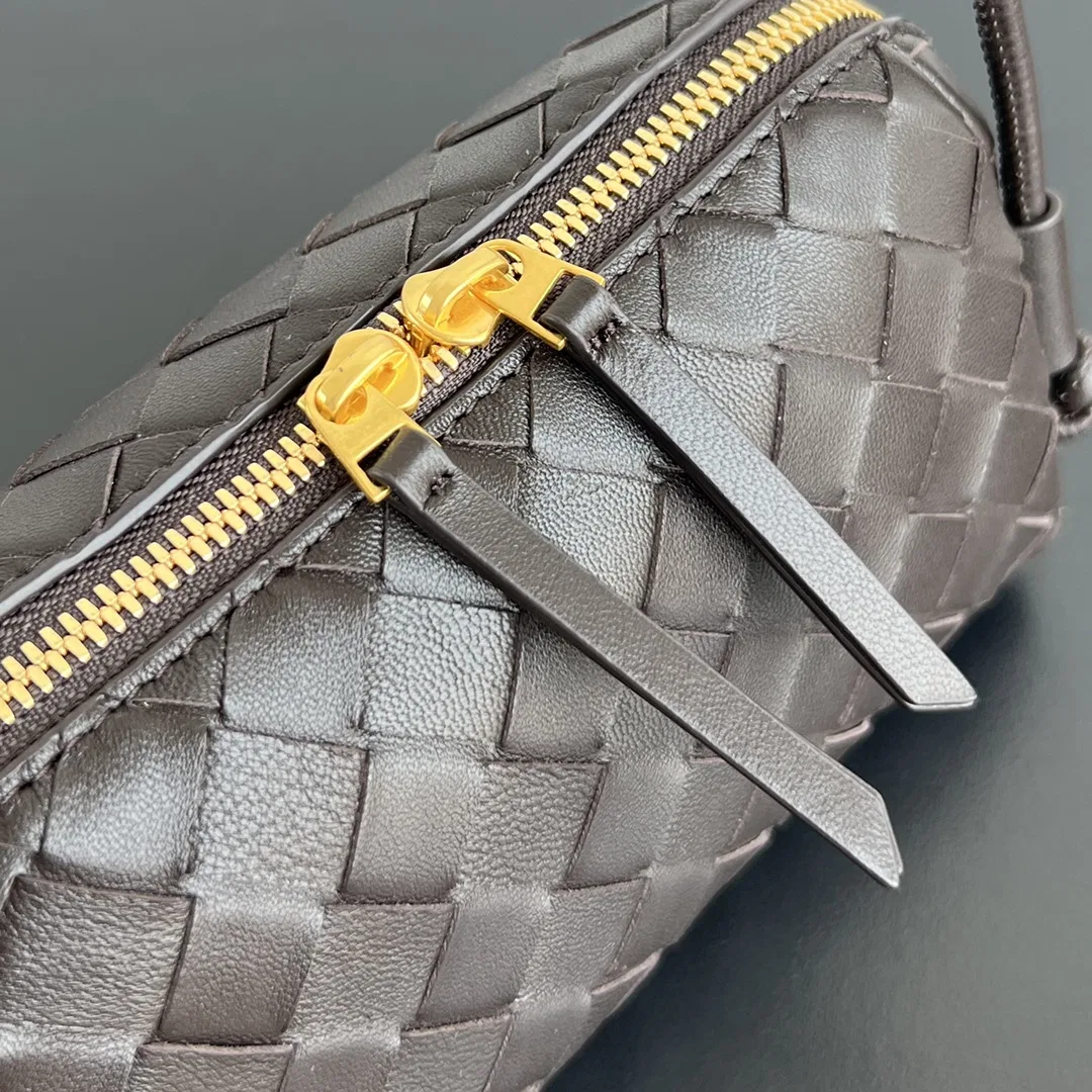 BOTTEGA 27FW NWEPAZI 017 미니백 5