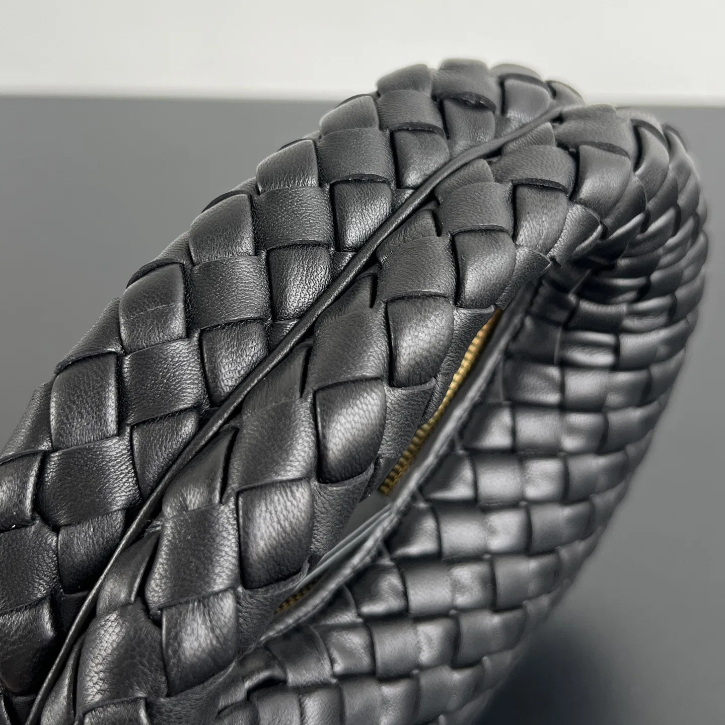 BOTTEGA 27FW NWEPAZI 021 토트백 5