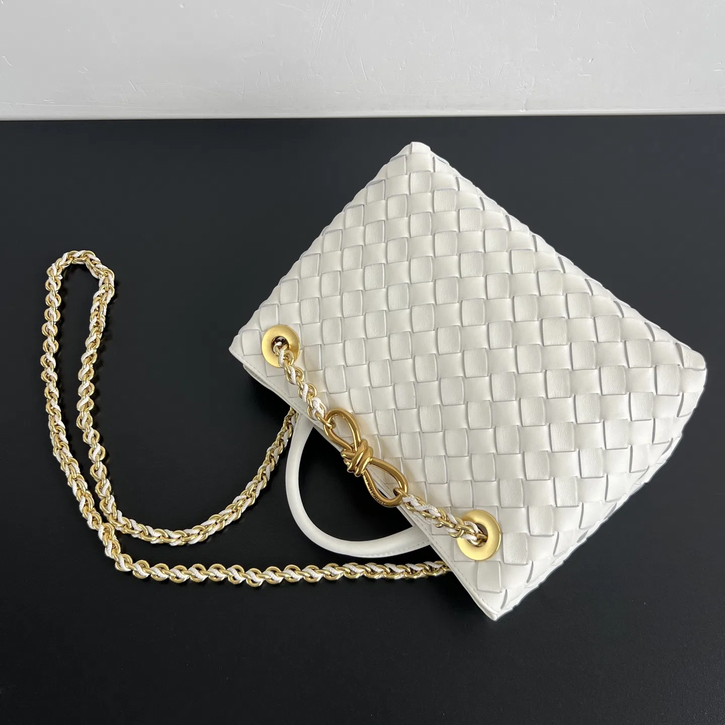 BOTTEGA 27FW NWEPAZI 026 숄더백 5