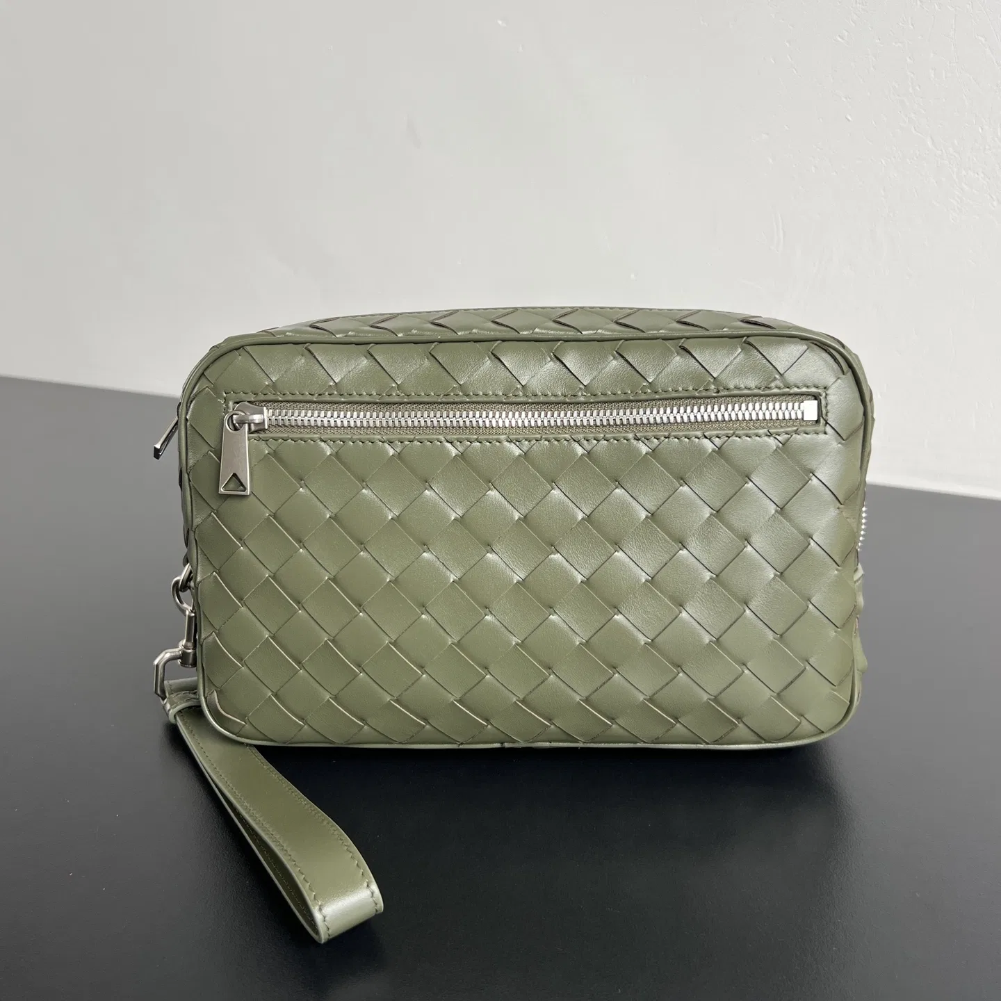 BOTTEGA 27FW NWEPAZI 027 클러치
