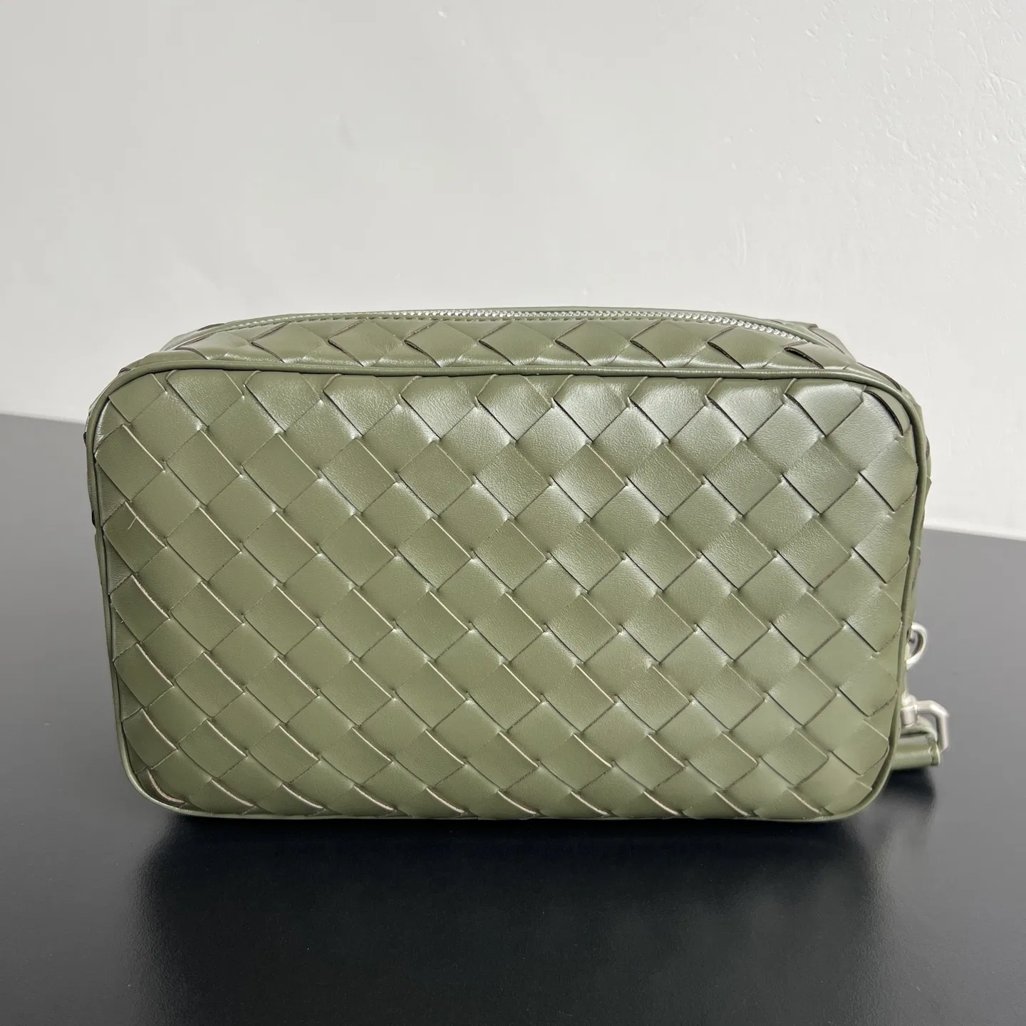 BOTTEGA 27FW NWEPAZI 027 클러치 3