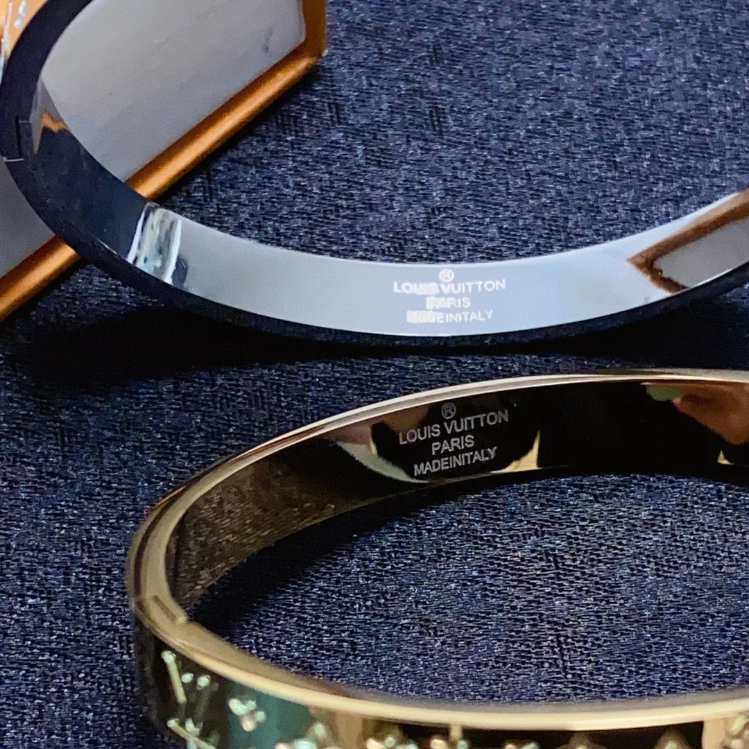 CARTIER 27FW QCIIHSM 011 팔찌 5
