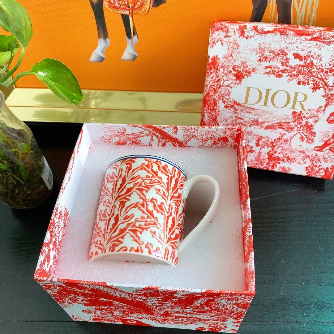 DIO 27FW DDYUTME 008 컵 3
