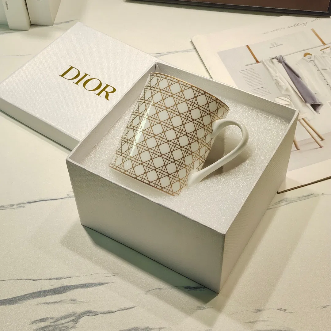 DIO 27FW DDYUTME 009 컵