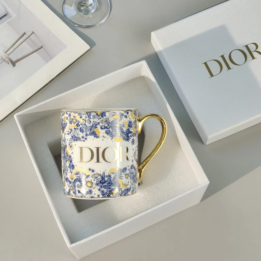 DIO 27FW DDYUTME 012 컵