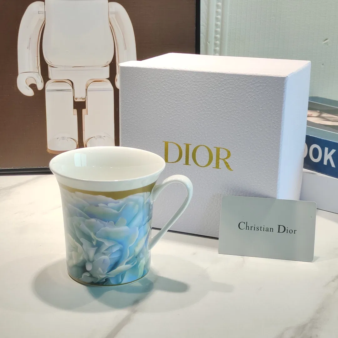 DIO 27FW DDYUTME 018 컵 4